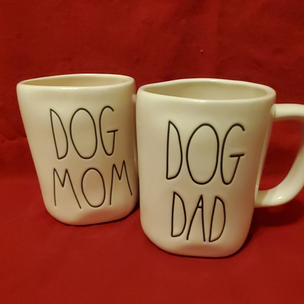 Set of 2 rea dunn mugs